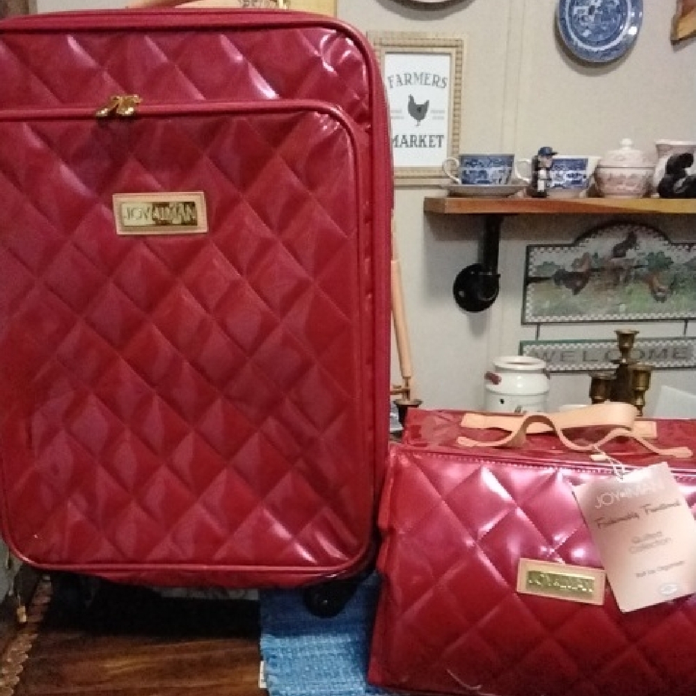 Joy & Iman Quilted Red Luggage Set